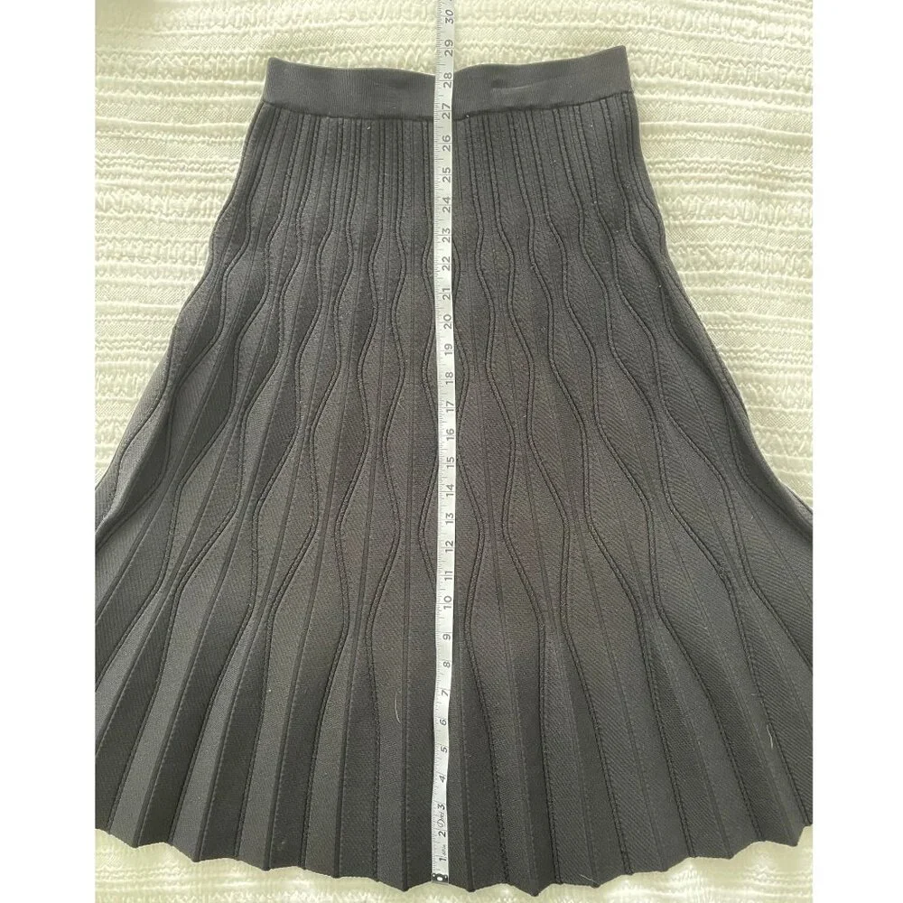 Sandro Henzo Textured Black Midi Skirt Size 1 (Small) - Picture 6 of 6